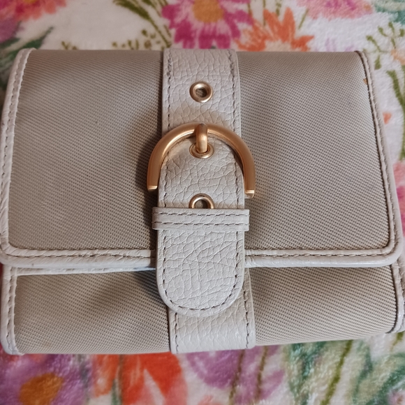 Talbots Wallet - Picture 5 of 6